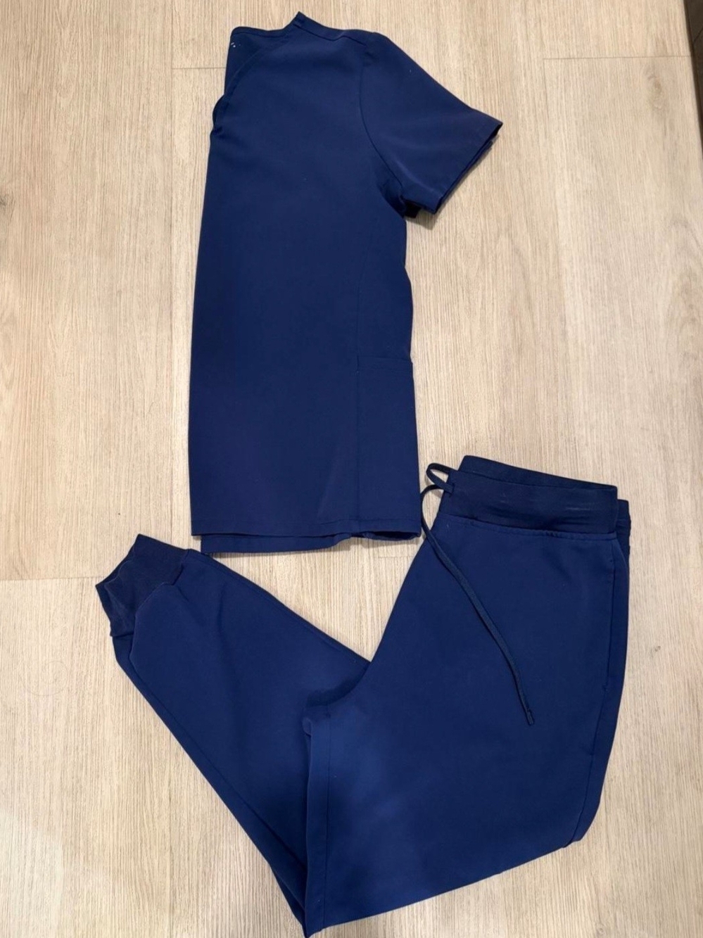 Womens Navy Blue Medical Scrub Set - Comfortable